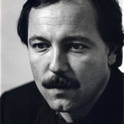 Ruben_Blades_cantautor_panameno_San_Francisco_Calif_1985